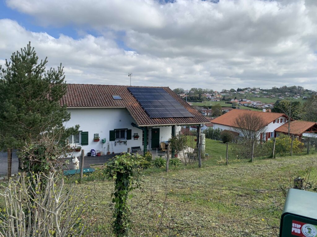 installation panneau solaire à bardos