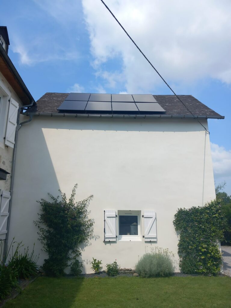 installation panneau solaire à bénéjacq