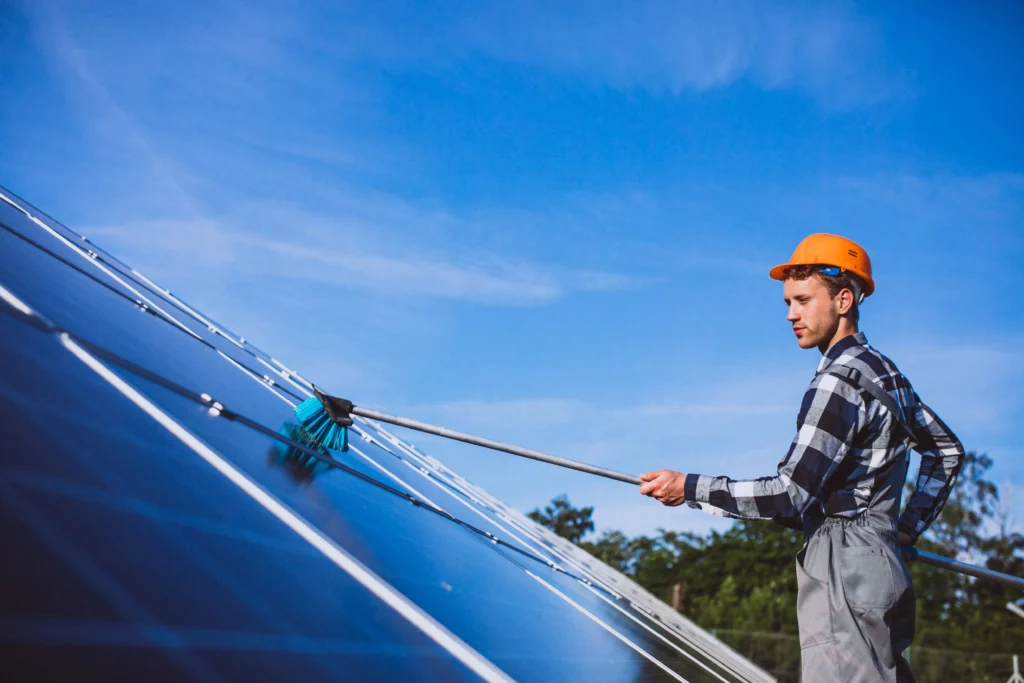 Entretien Panneau Solaire à Pau
