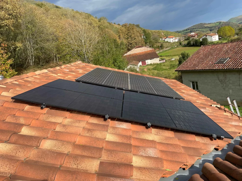 Installation Panneau Solaire à Ispoure