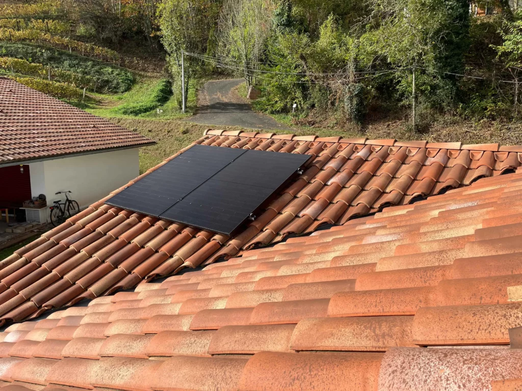 Installation Panneau Solaire à Ispoure