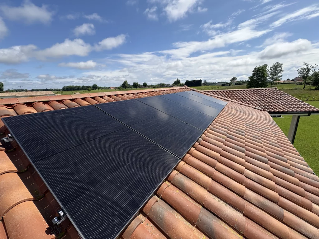 Installation Panneau Solaire à Latrille