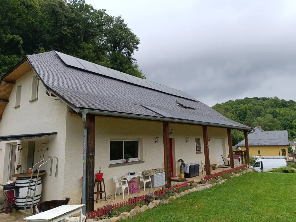 installation panneau solaire à peyrouse