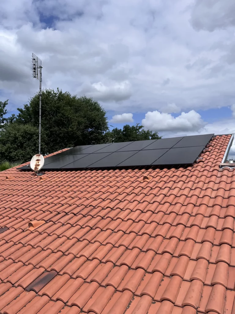 installation panneau solaire à saugnac-et-cambran